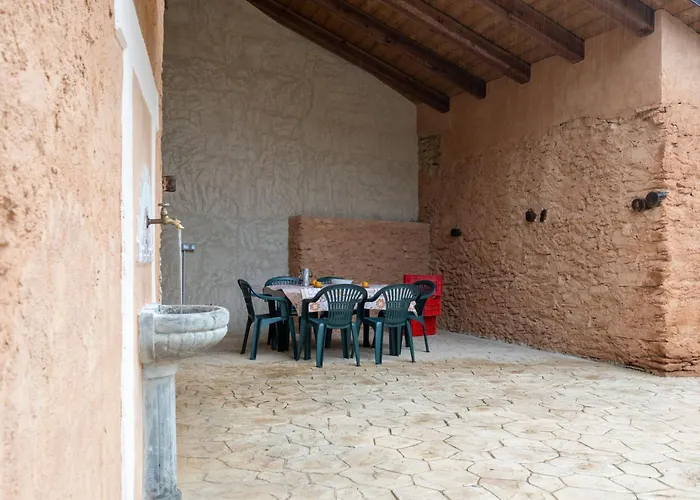 Poderi Alugi Serravalle By Interhome *